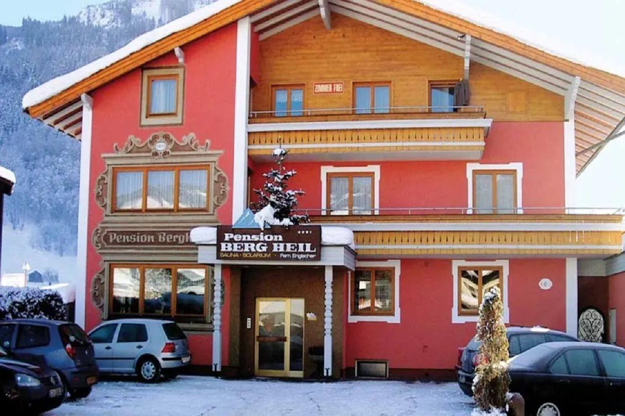 Pension Bergheil Капрун Экстерьер фото