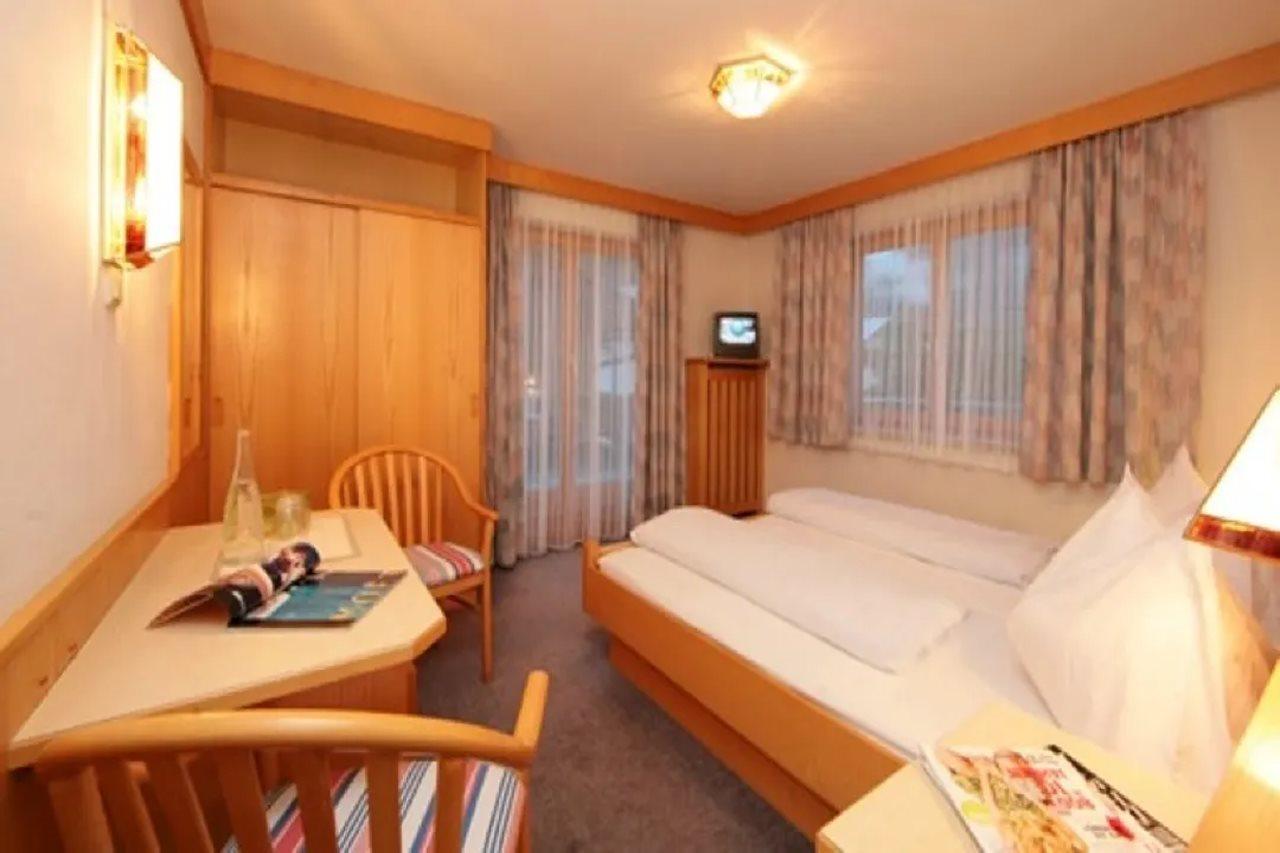 Pension Bergheil Капрун Экстерьер фото
